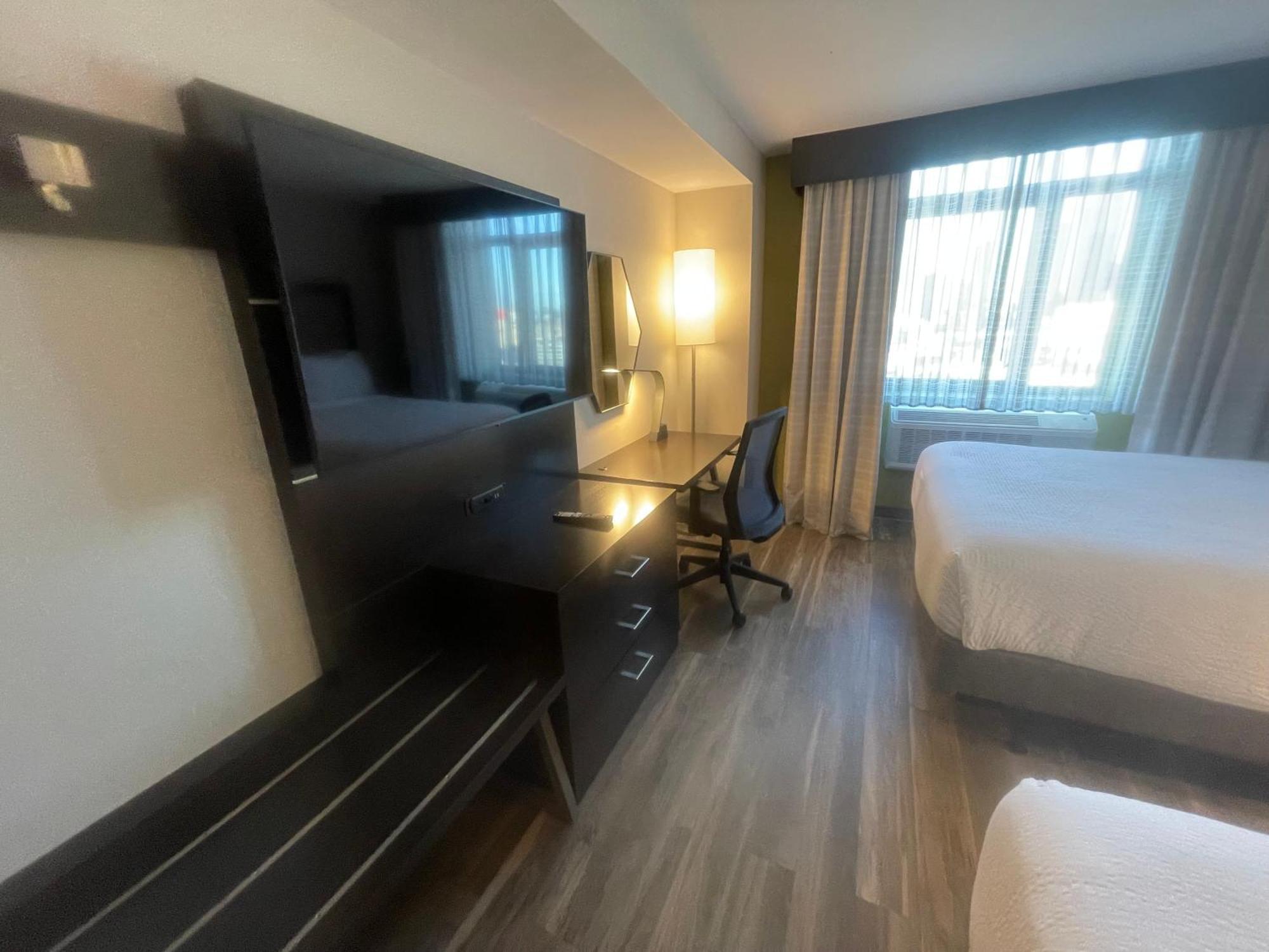 Holiday Inn Express Long Island City E - New York By Ihg 外观 照片